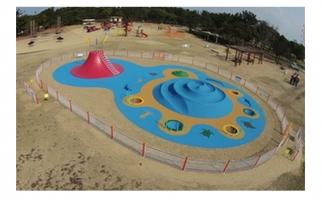 海の中道海浜公園のちびっこ広場に新遊具「マウンテンパーク」が登場
