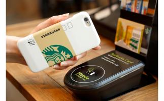 スターバックスがiPhoneケース型カード「STARBUCKS TOUCH (スターバックス タッチ)」を発表